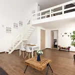Apartamento B17 Bajcsy *